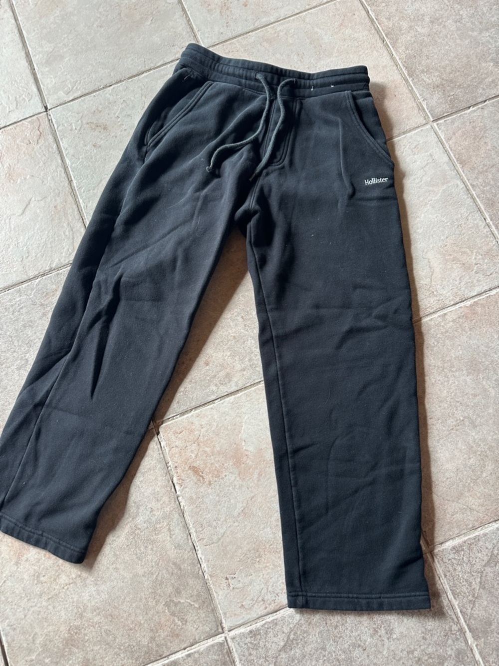 Hollister Men's Black Fleece Joggers with Drawstring